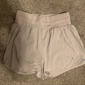 Balance Athletica Breeze shorts